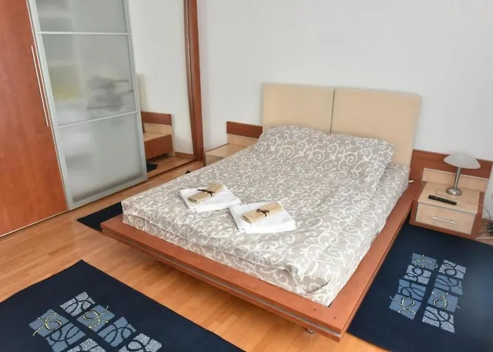 Promenada * 쿠르셰바츠