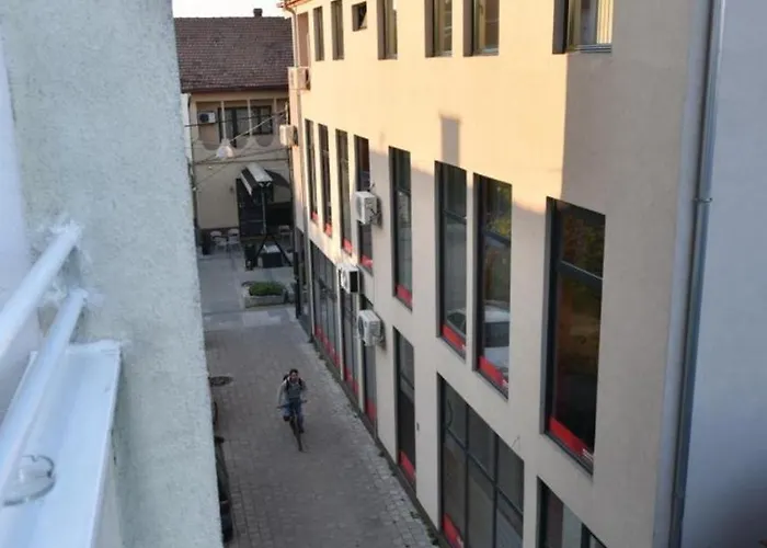 아파트 Promenada *